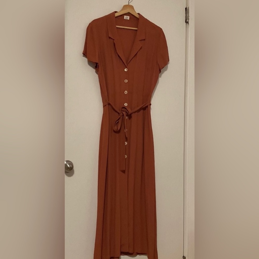 Aritzia Wilfred shirt dress in clay
